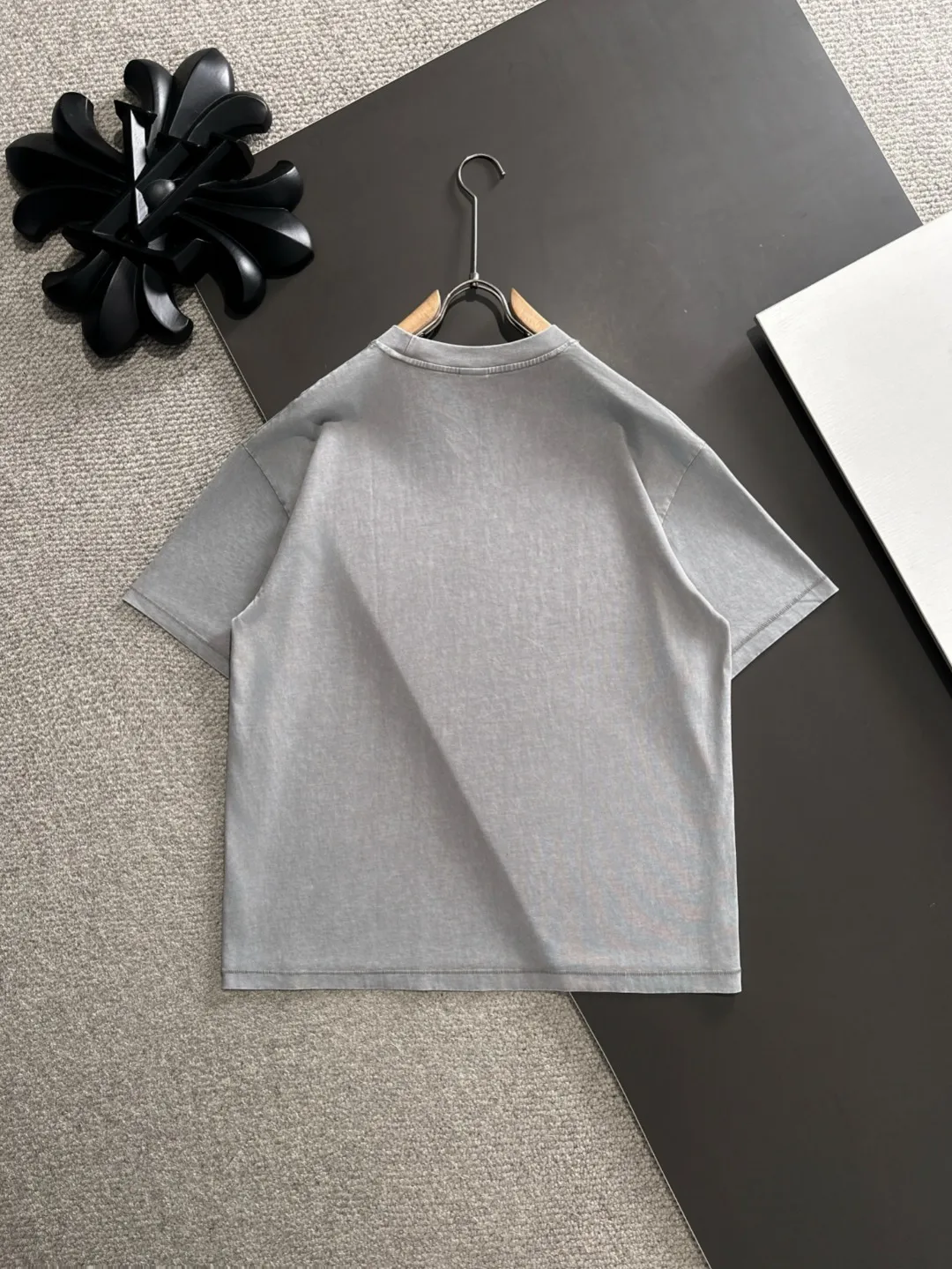 Next day shipping P460 Stone lsland/stone island high quality 2025 spring and summer new casual heavy industry suit exclusively developed by yb! High quality production! Imported custom-made fabrics for foreign orders, with high breathability and comfort, impeccable details, brand element design concept, delicate and soft feel! It presents a casual cut and the upper body shape is great! On sale simultaneously on the official website! From a high-end men's positioning brand, the low-key luxury taste is irresistible! Exquisite workmanship and impeccable quality! The overall style is simple, fashionable and timeless, fully meeting the requirements of stylish and tasteful dressing! Size: S-XXL